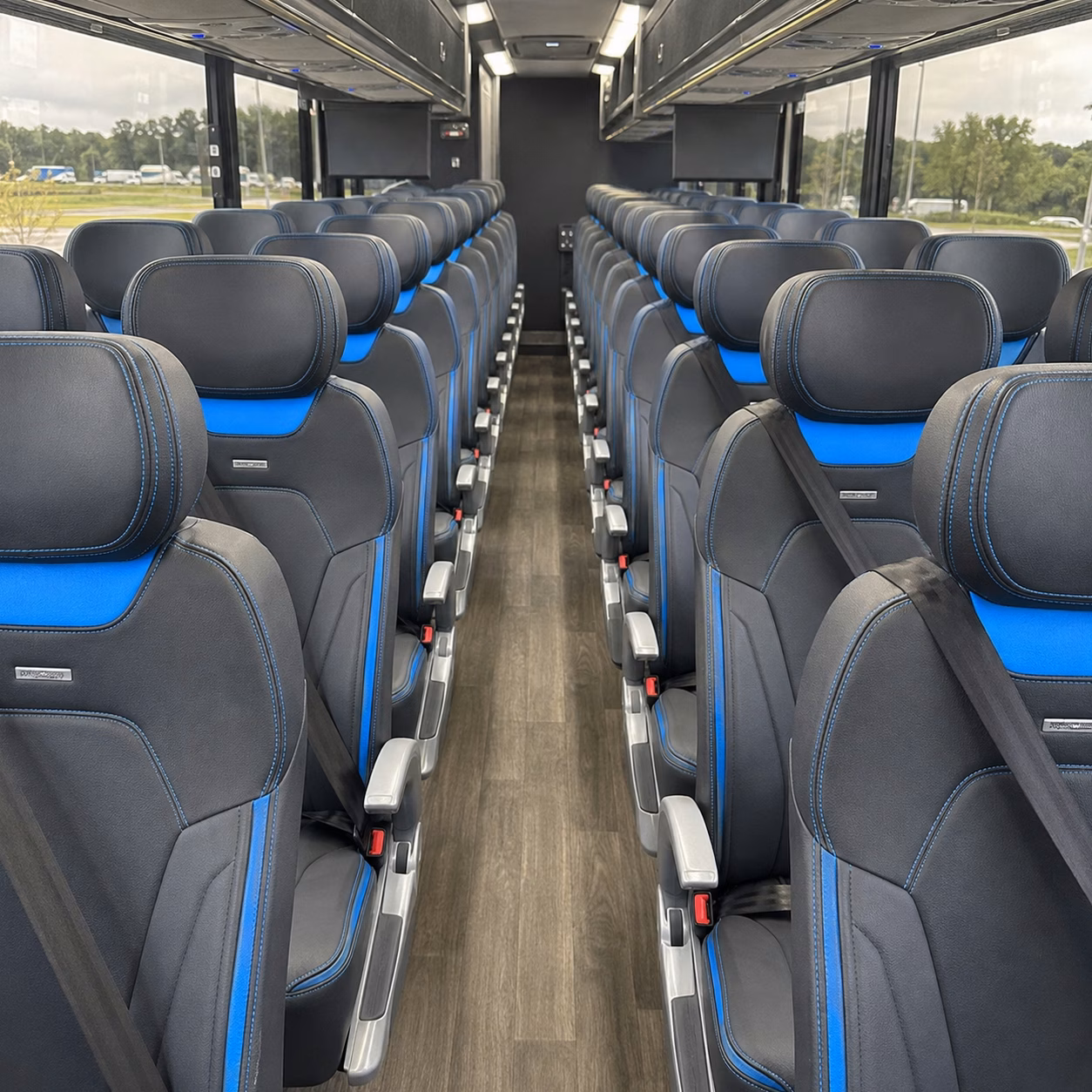 boulder charter buses to dick s sporting goods park for rapids games
